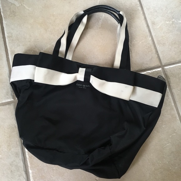 kate spade Handbags - Kate Spade ♠️ RARE edition bag